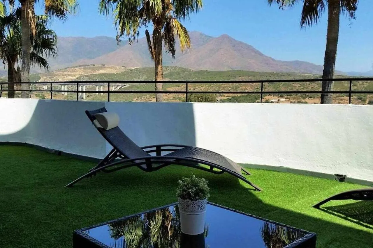 Analia Estepona Golf Apartment