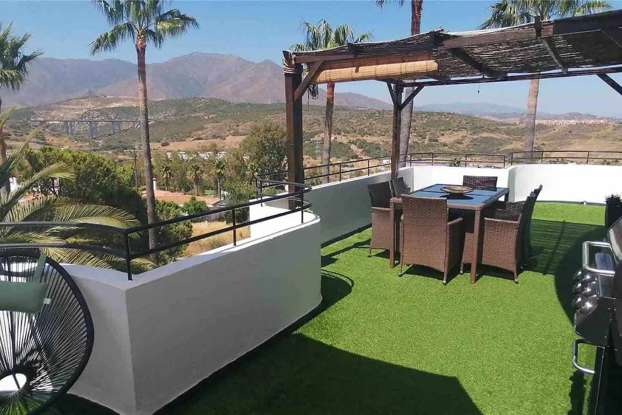 Analia Estepona Golf Apartment
