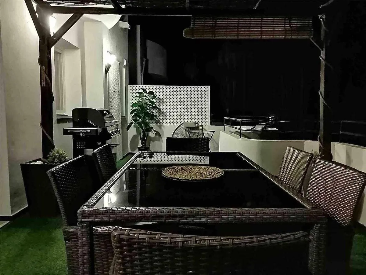 Analia Estepona Golf Apartment