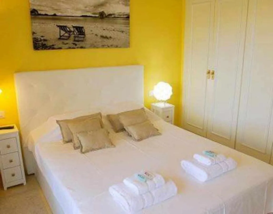 Analia Estepona Golf Apartment