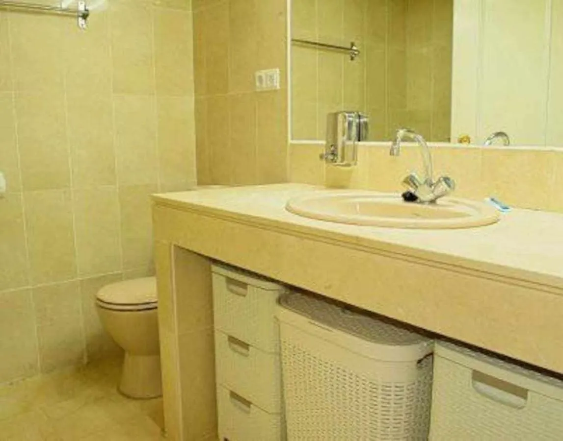 Analia Estepona Golf Apartment Spain